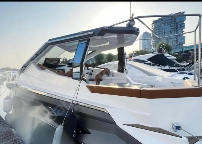 ספינת מלון Mrsmerima